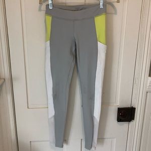 ALO YOGA Neon yellow, grey & white leggings XS